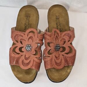 Naot Shoes Womens Size EU 37 US 6.5‎ Orange Leather Slip On Sandals